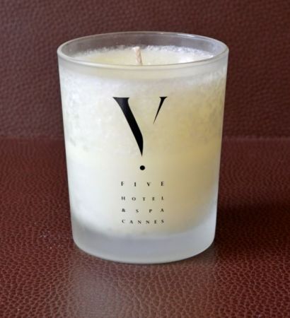 Personalized luxury perfumed candle 180gr